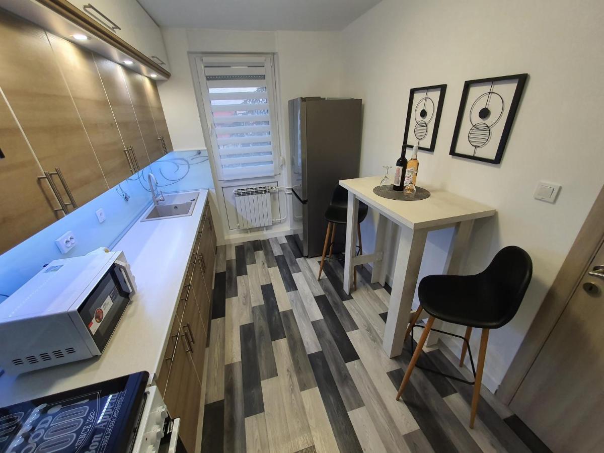 Apartment Pallaton Nasice Eksteriør billede